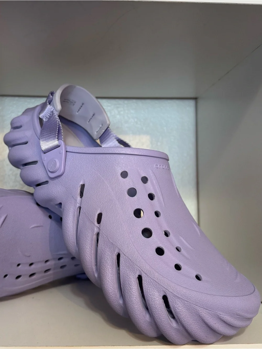 Crocs Echo Clog Lavender Purple Mens Size 12 Chunky Comfort Streetwear Shoes